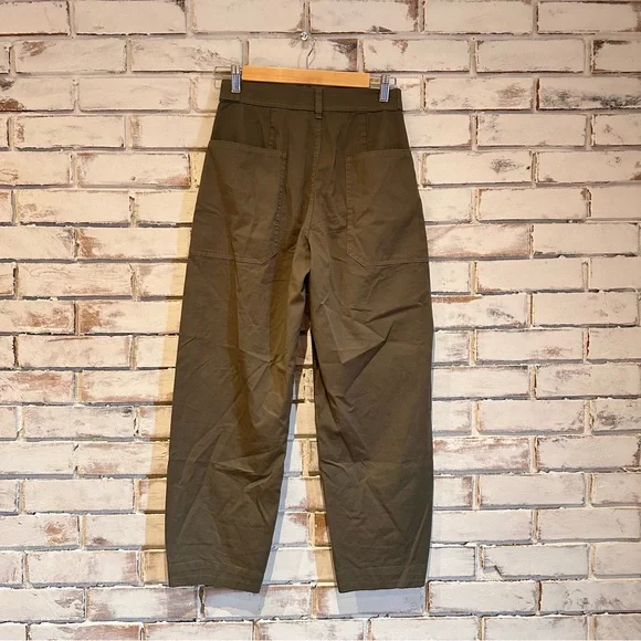 Everlane The Barrel Pant Olive Green - Picture 6 of 9